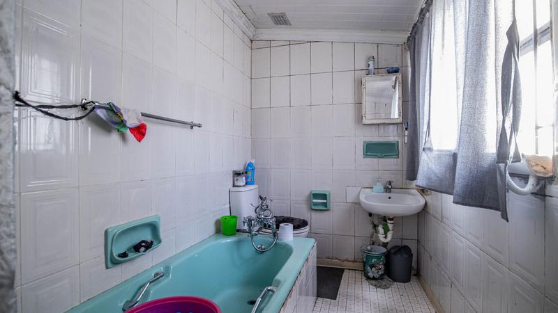 6 Bedroom Property for Sale in Salt River Western Cape